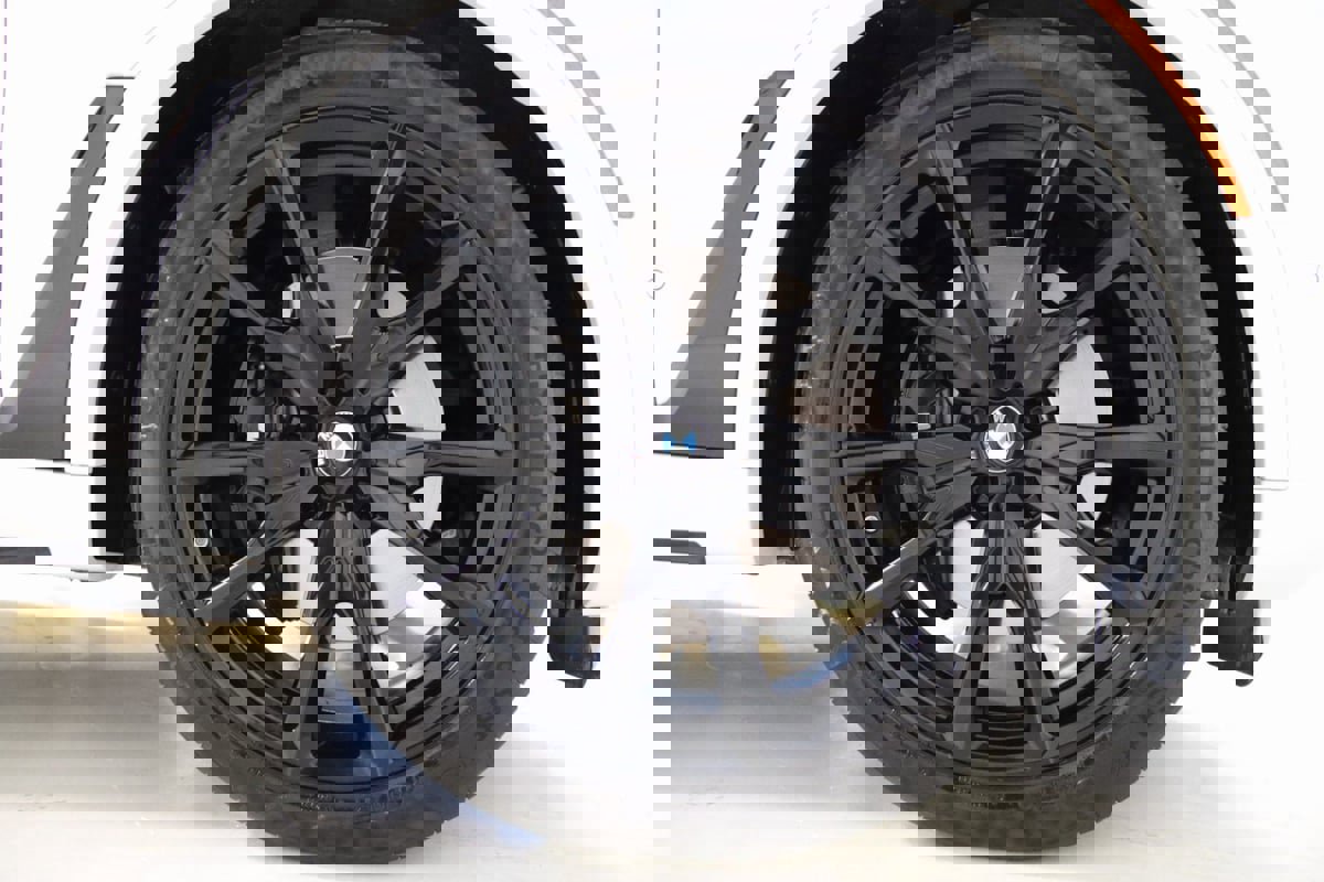 Used 2024 BMW X7 M60i image 90