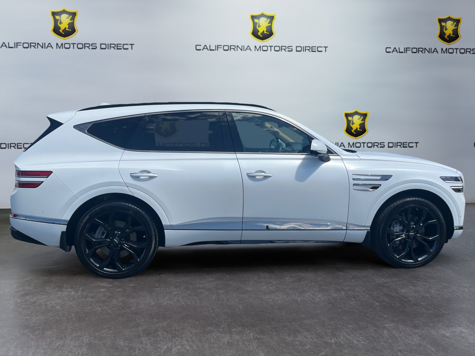 Used 2024 Genesis GV80 3.5T Prestige Signature AWD/4WD image 4