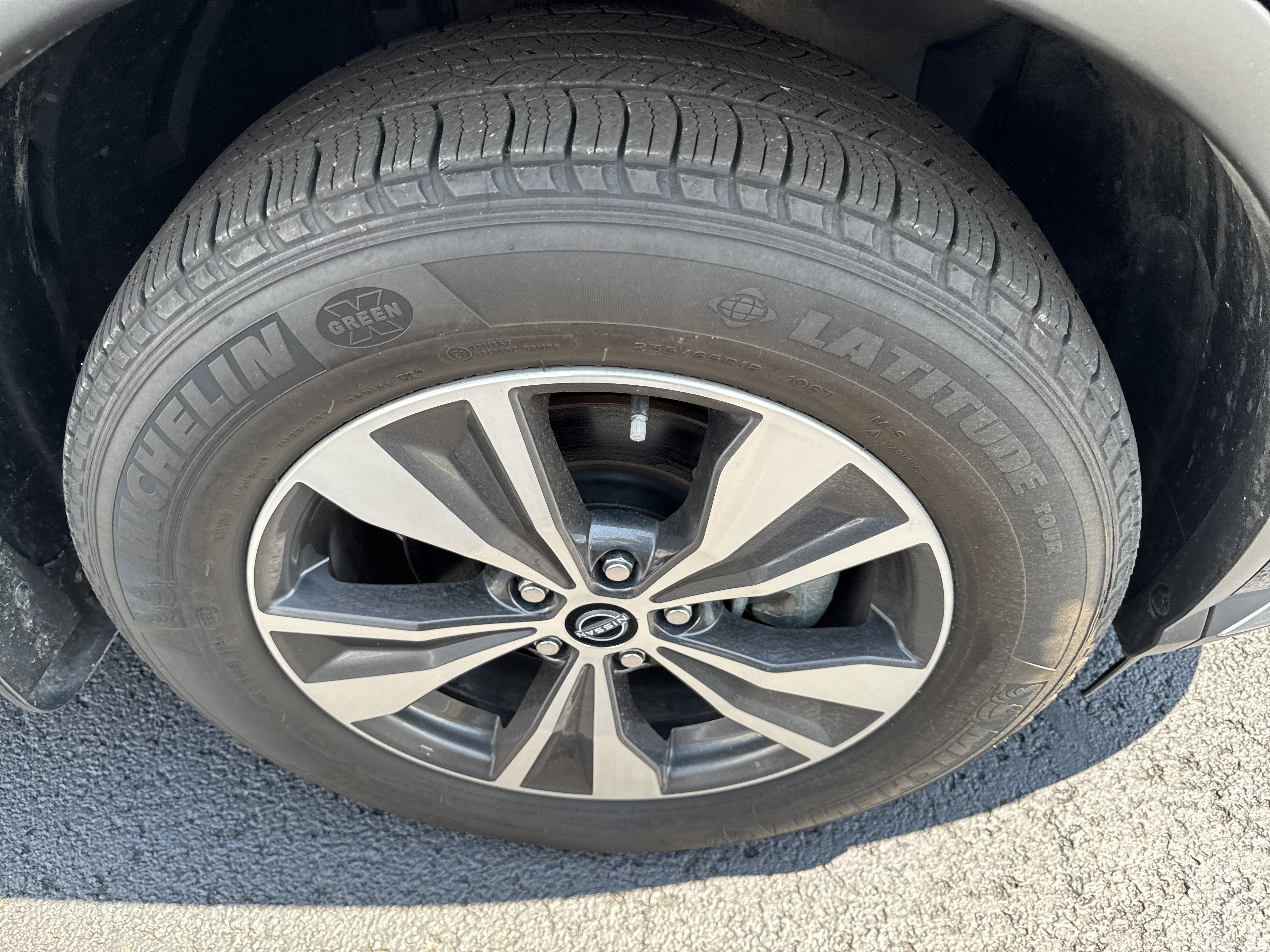 Used 2024 Nissan Murano SV AWD/4WD image 7