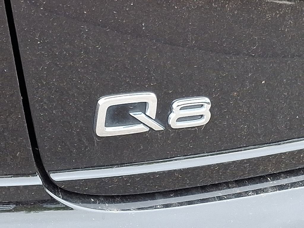 Used 2023 Audi Q8 Premium Plus w/ Premium Plus Package AWD/4WD image 11