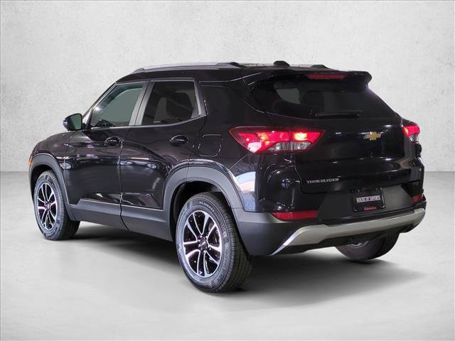 Used 2025 Chevrolet TrailBlazer LT FWD image 8