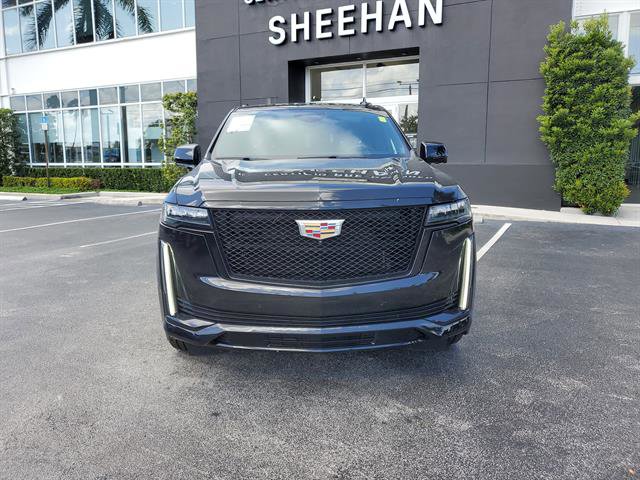 Certified 2022 Cadillac Escalade ESV Sport w/ Touring Package AWD/4WD image 8