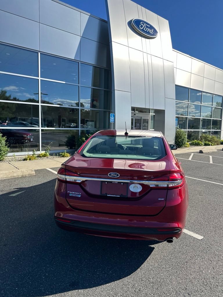 Used 2017 Ford Fusion Energi SE FWD image 7