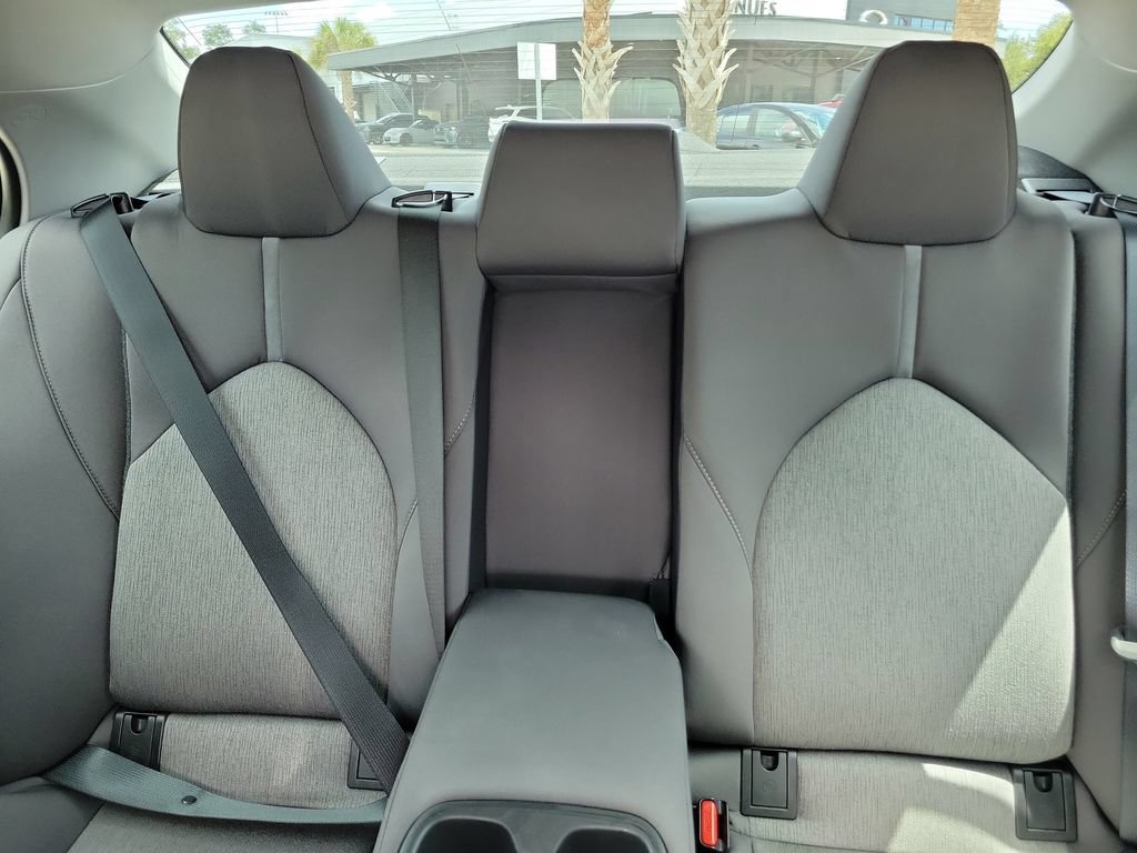 Used 2022 Toyota Camry LE FWD image 13