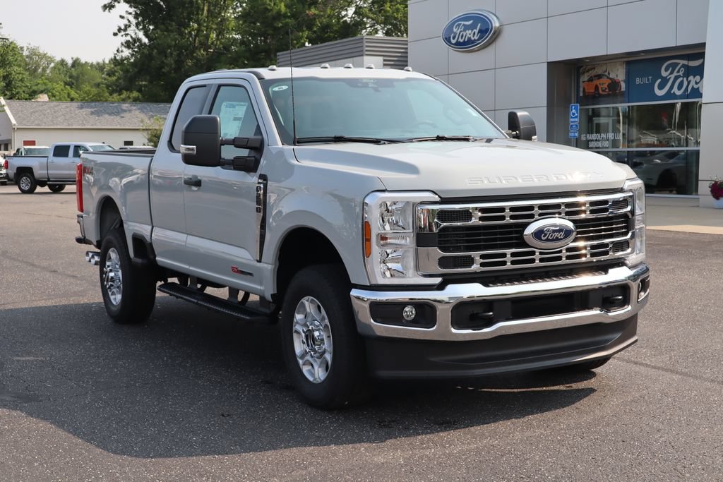 New 2026 Ford F250 XLT AWD/4WD image 2
