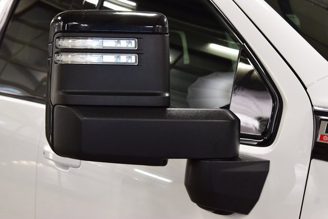 Used 2024 GMC Sierra 2500 AT4 w/ AT4 Preferred Package image 22