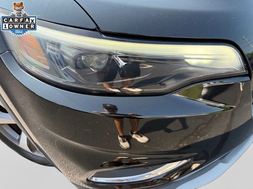 Certified 2022 Jeep Cherokee Limited AWD/4WD image 19