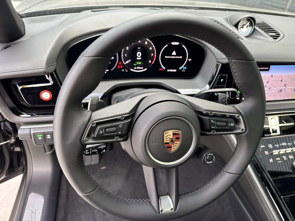 New 2026 Porsche Panamera 4 image 24