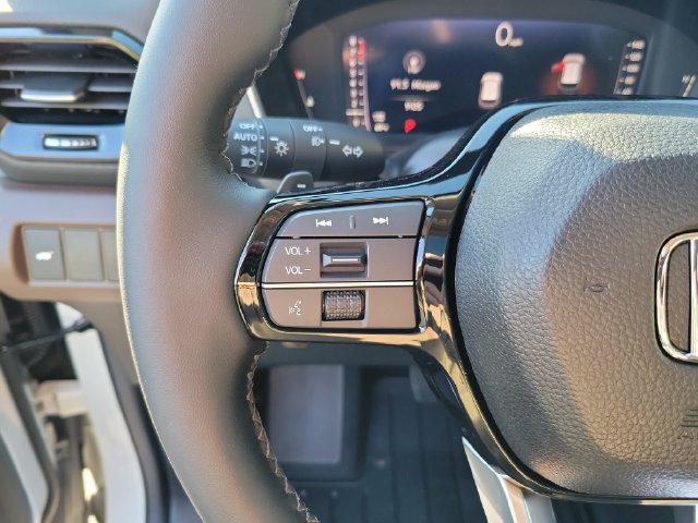 New 2026 Honda Pilot Touring image 18