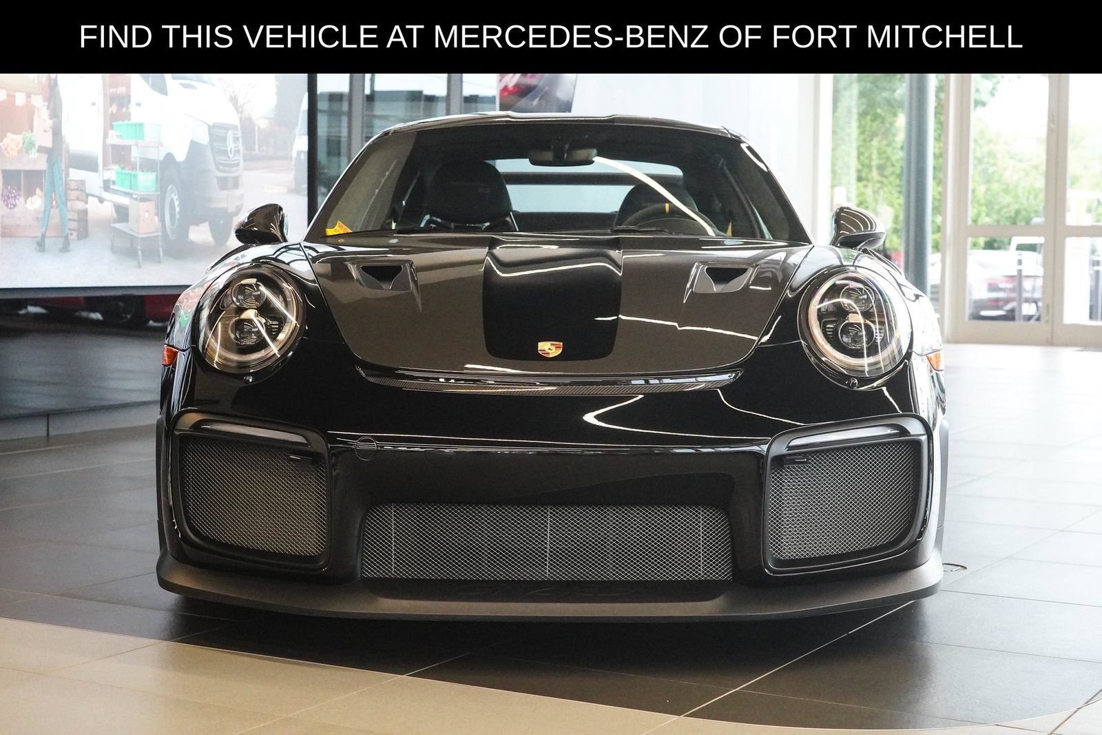 Used 2018 Porsche 911 GT2 RS w/ Weissach Package RWD image 2