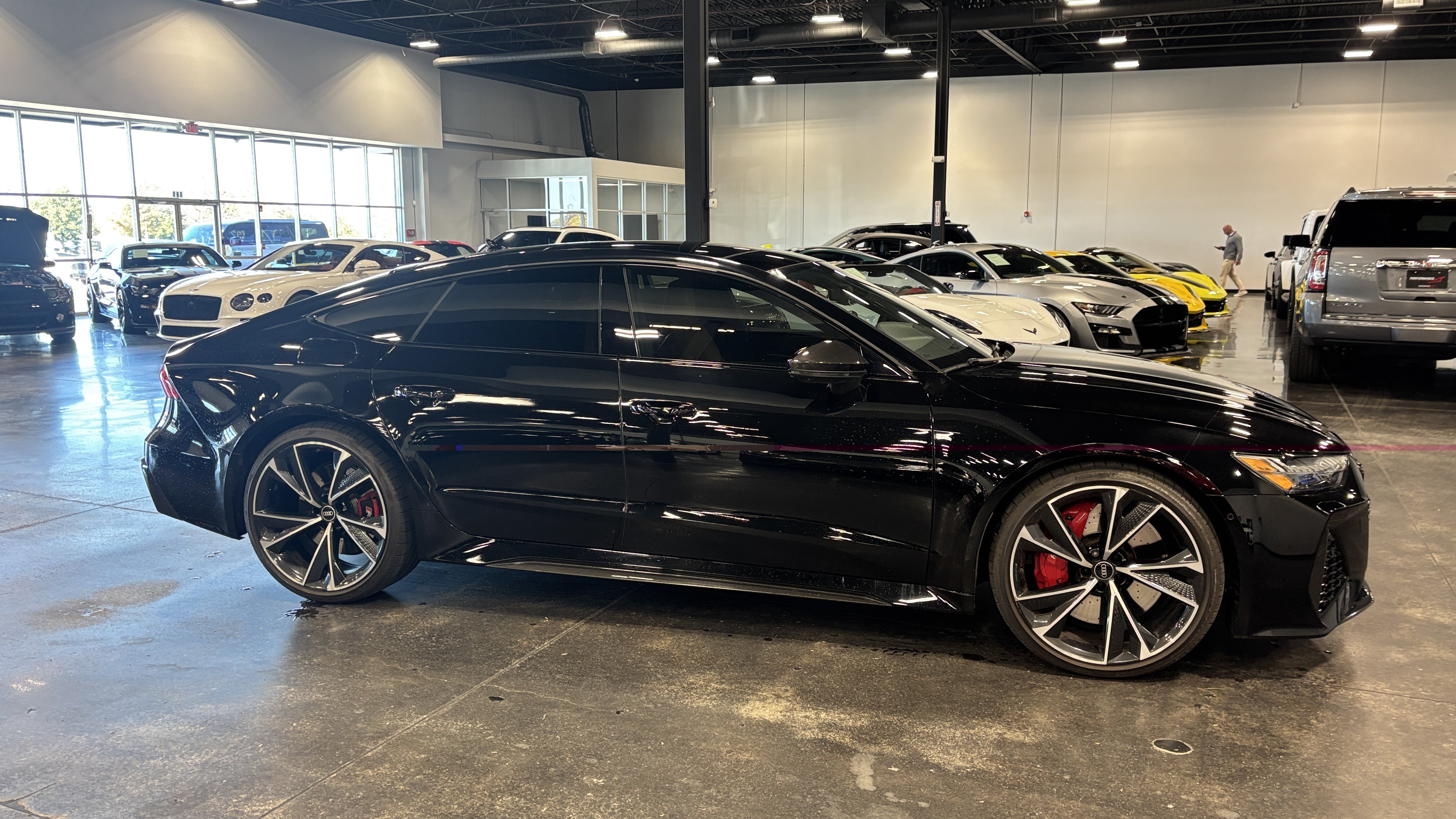 Used 2021 Audi RS 7 Sportback w/ Carbon Optic Package AWD/4WD image 5