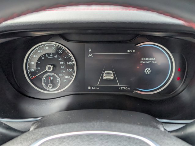 Used 2022 Genesis G70 3.3T w/ Sport Prestige Package image 11