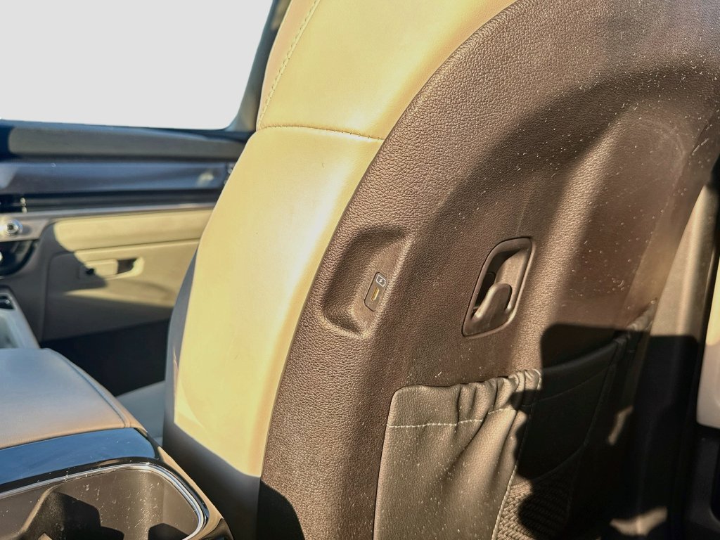 Certified 2024 Kia Telluride S w/ S Sunroof Package AWD/4WD image 40