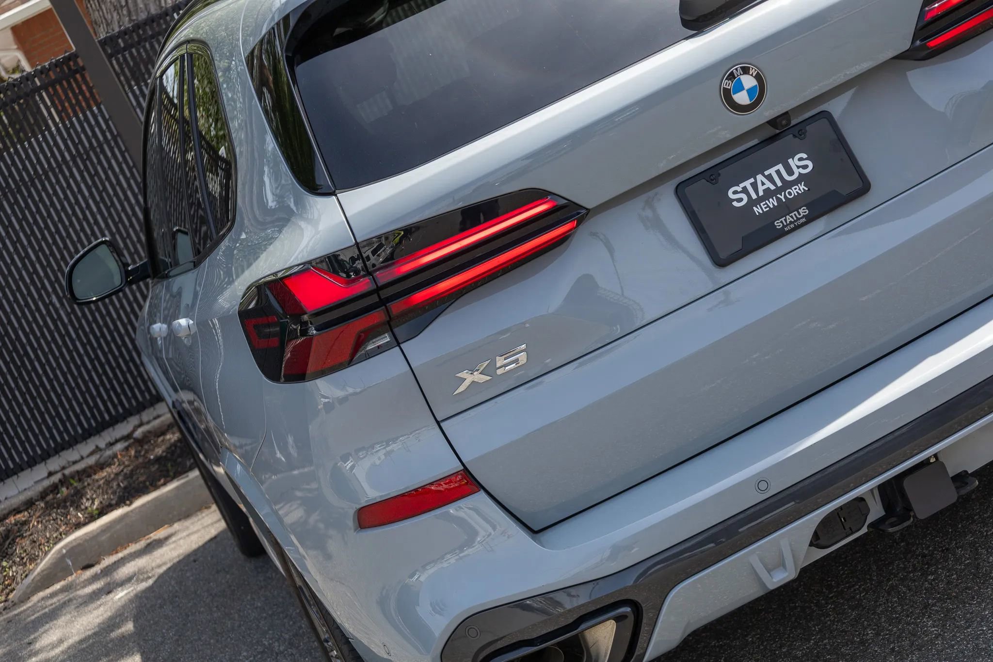 Used 2024 BMW X5 xDrive40i w/ M Sport Package image 35