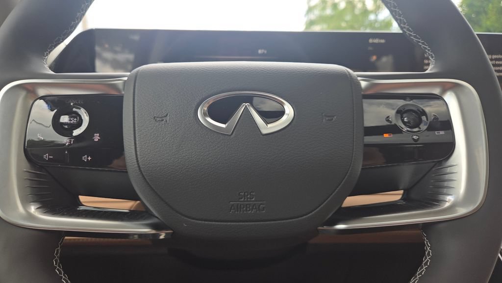 New 2027 INFINITI QX80 Luxe w/ Cargo Package AWD/4WD image 19