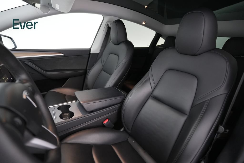 Used 2023 Tesla Model Y Long Range AWD/4WD image 4