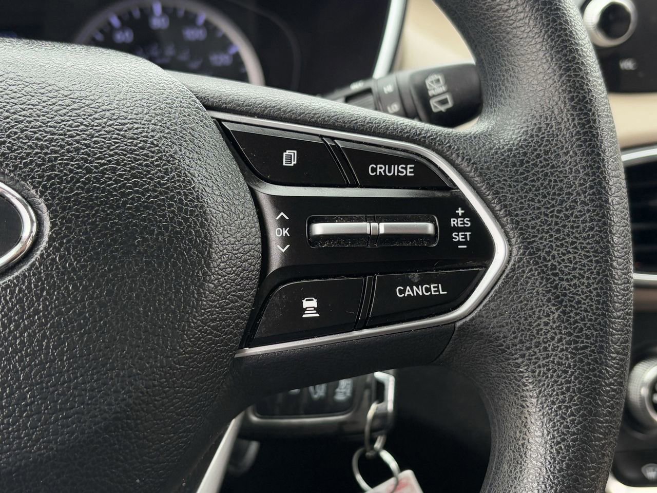 Used 2019 Hyundai Santa Fe SE image 16