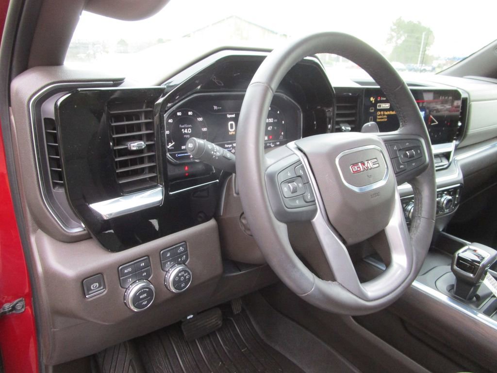Used 2024 GMC Sierra 1500 SLT w/ SLT Premium Plus Package image 32