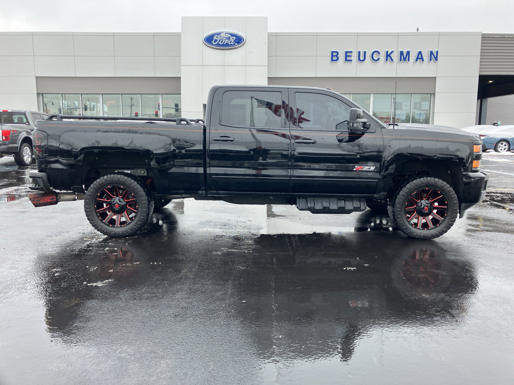 Used 2018 Chevrolet Silverado 2500 LTZ image 11