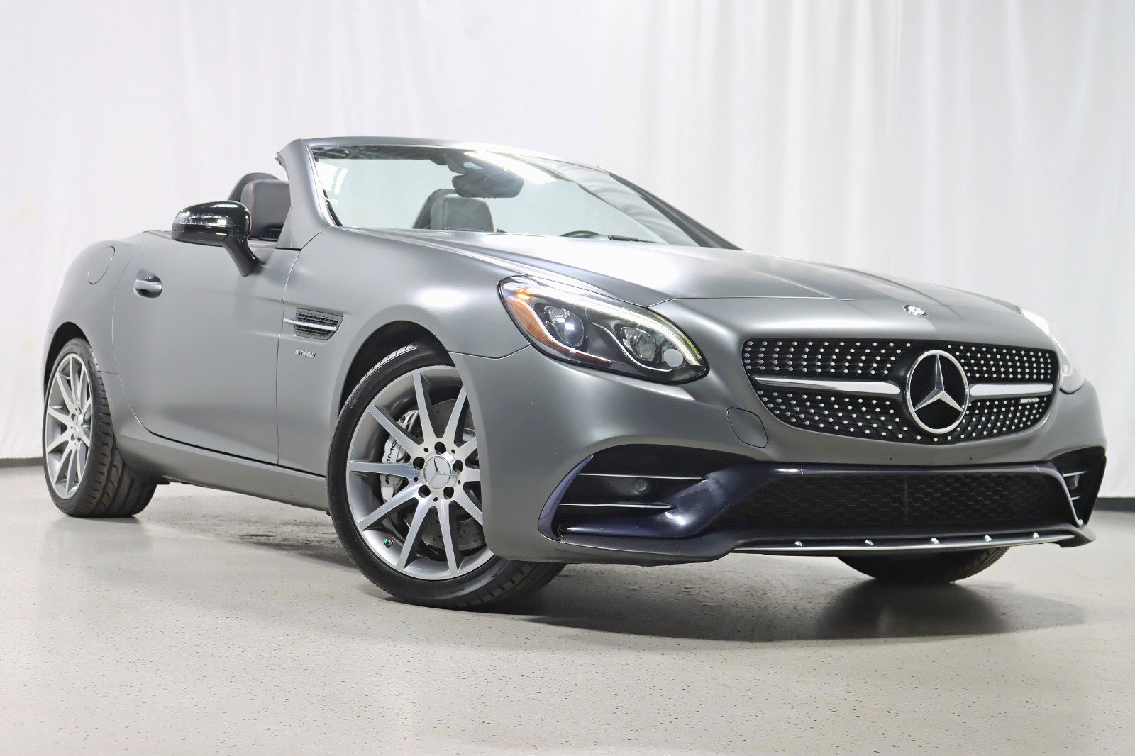 Used 2017 Mercedes-Benz SLC 43 AMG w/ Premium 2 Package image 8
