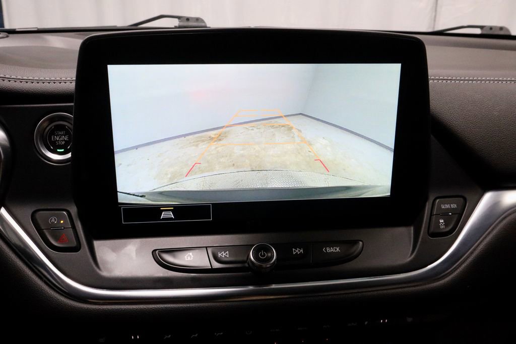 Used 2023 Chevrolet Blazer LT w/ Convenience Package FWD image 2