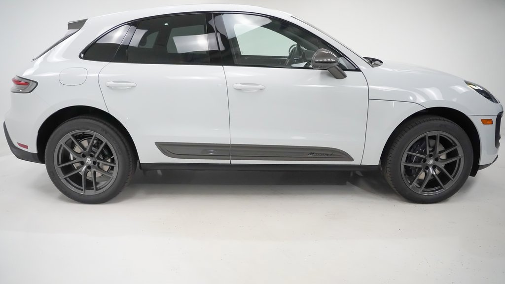 New 2026 Porsche Macan Turbo image 9