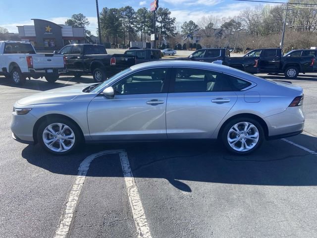 Used 2025 Honda Accord LX image 6