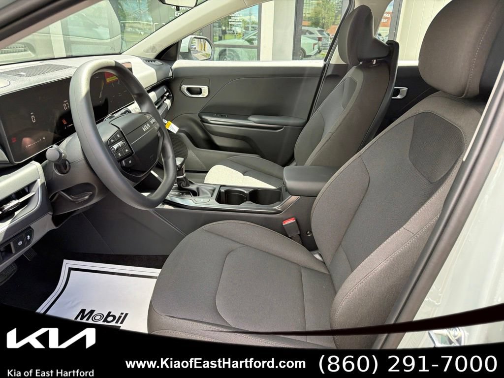 New 2026 Kia K4 FWD image 28