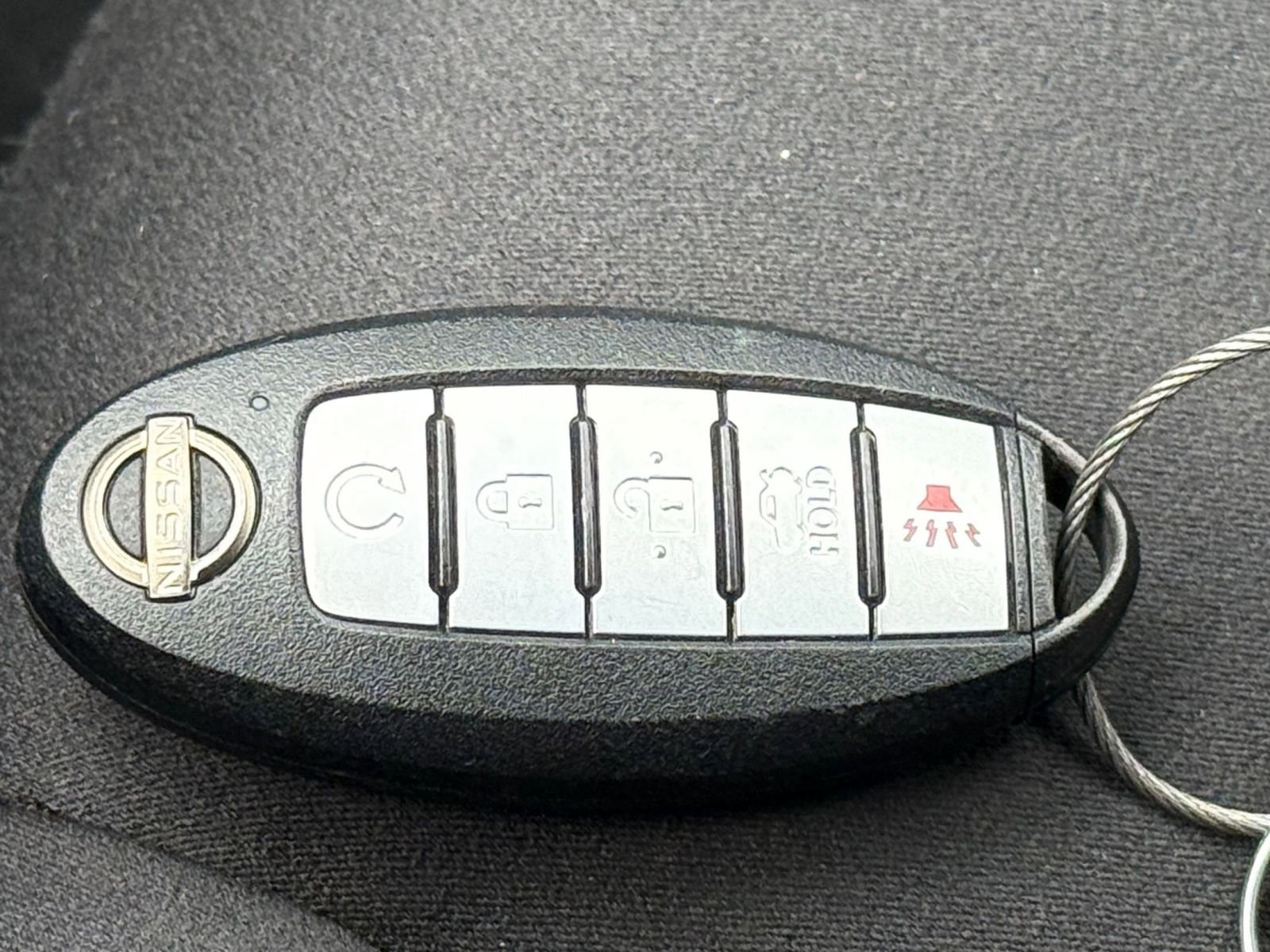 Used 2025 Nissan Altima 2.5 SV FWD image 25