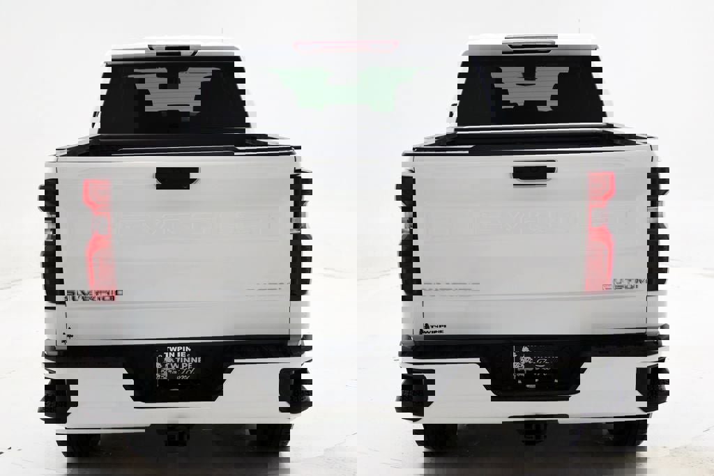 Used 2024 Chevrolet Silverado 1500 Custom image 7