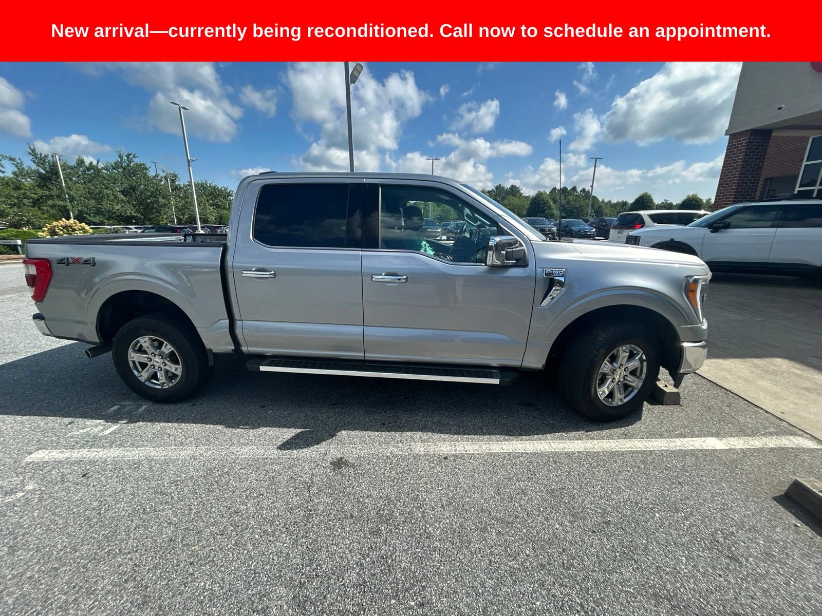 Used 2022 Ford F150 Lariat AWD/4WD image 9