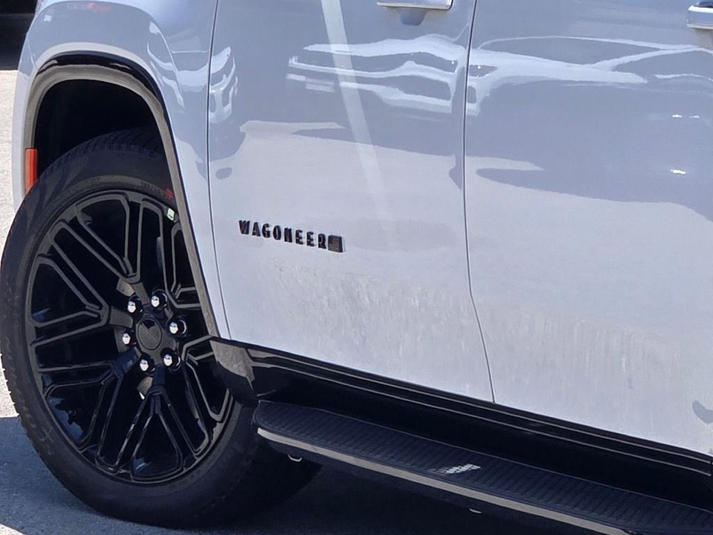 New 2025 Jeep Wagoneer Series II w/ Convenience Group I image 16