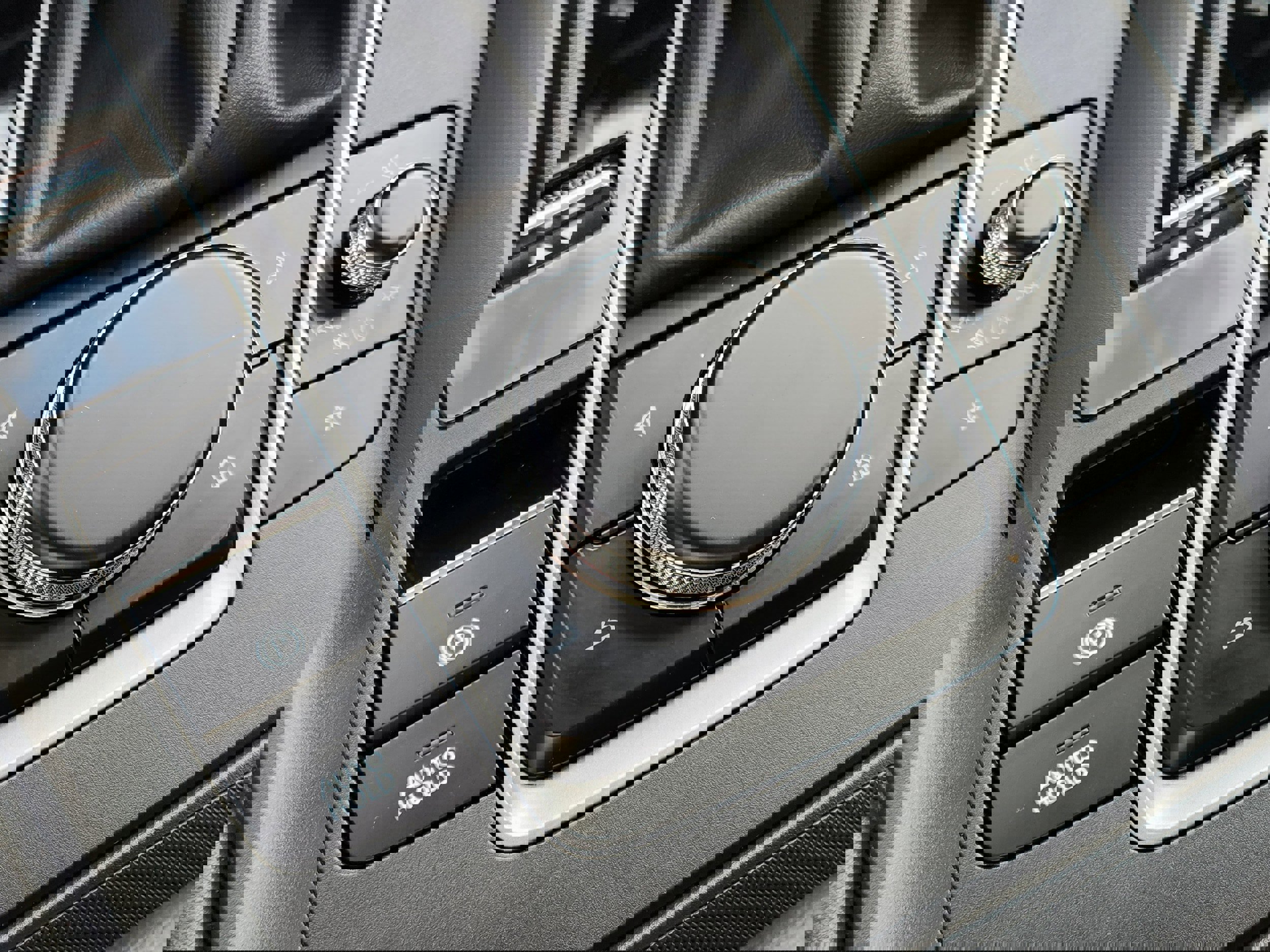 Used 2025 MAZDA CX-50 AWD 2.5 S w/ Cargo Package image 23