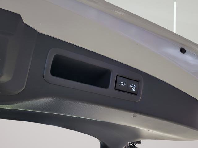 Used 2024 Lexus RX 450h AWD w/ Convenience Package image 27