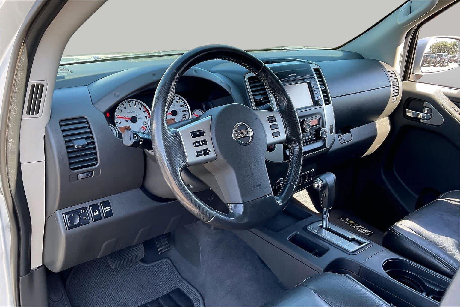 Used 2019 Nissan Frontier PRO-4X w/ Pro-4x Luxury Package AWD/4WD image 18