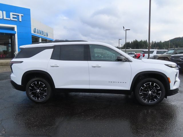 Used 2025 Chevrolet Traverse LT w/ Sun and Wheel Package AWD/4WD image 8
