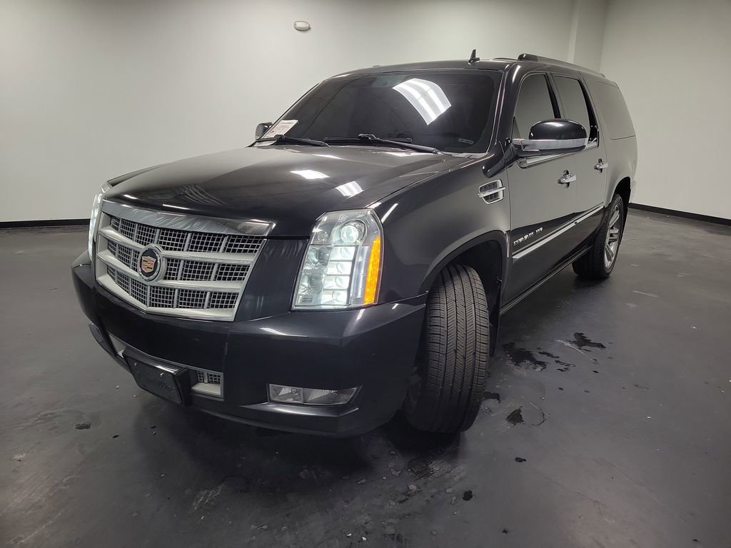 Used 2013 Cadillac Escalade ESV Platinum image 5