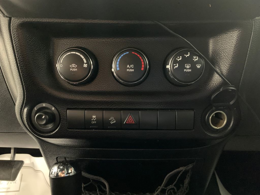 Used 2015 Jeep Wrangler Unlimited Sport w/ Quick Order Package 24S image 25