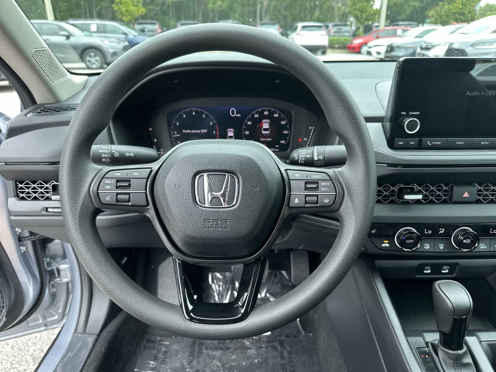 Used 2025 Honda Accord SE image 18