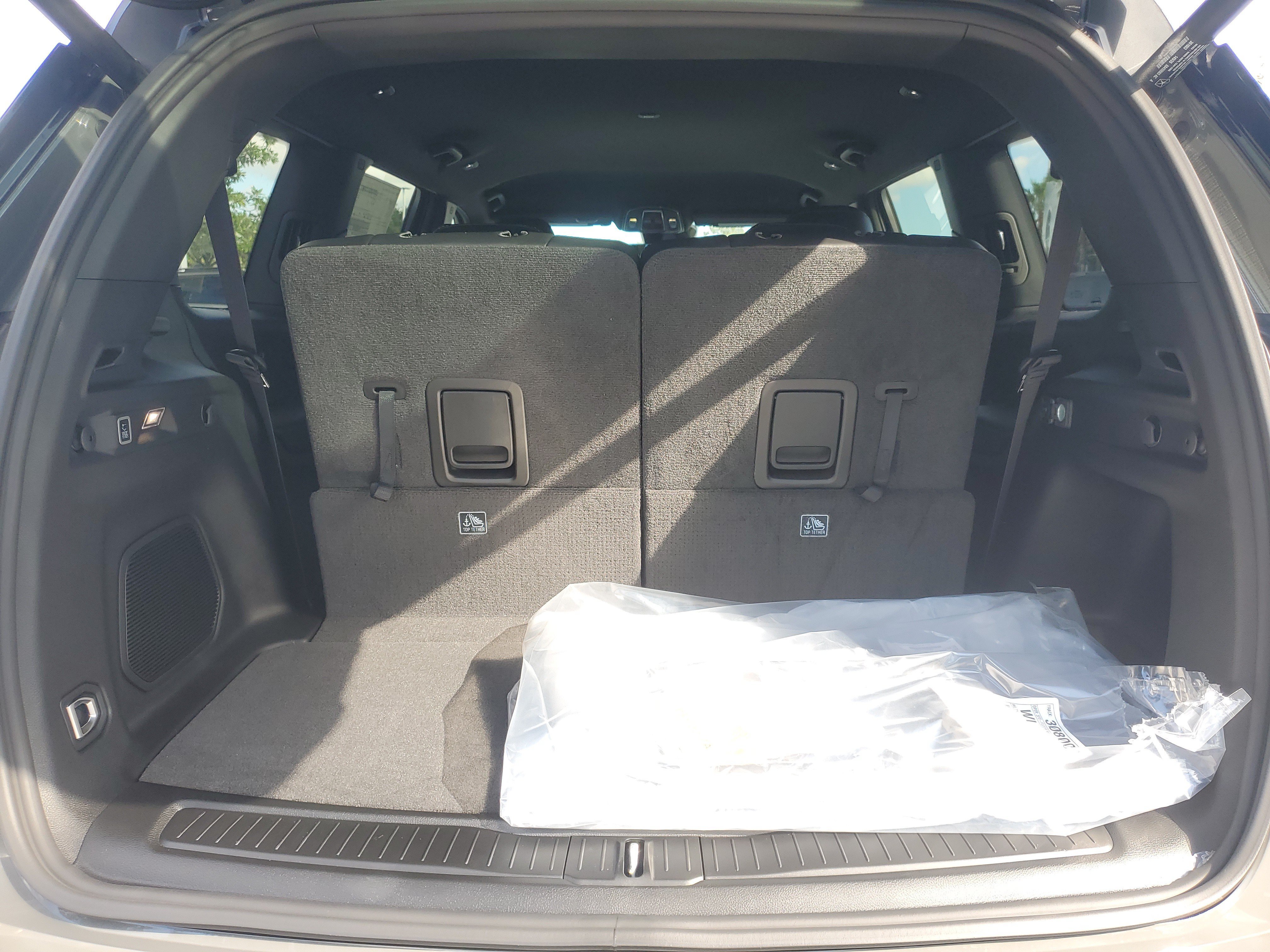 New 2027 Jeep Grand Cherokee L Limited RWD image 8