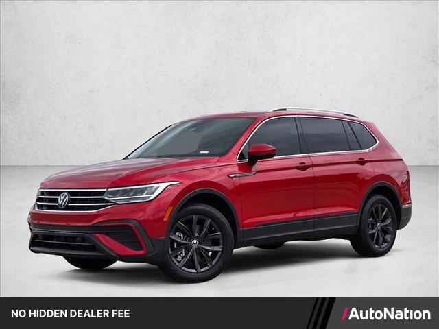 Used 2024 Volkswagen Tiguan SE w/ Panoramic Sunroof Package FWD image 1