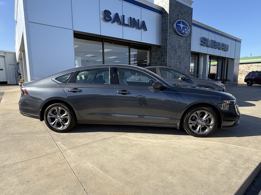 Used 2024 Honda Accord EX image 25