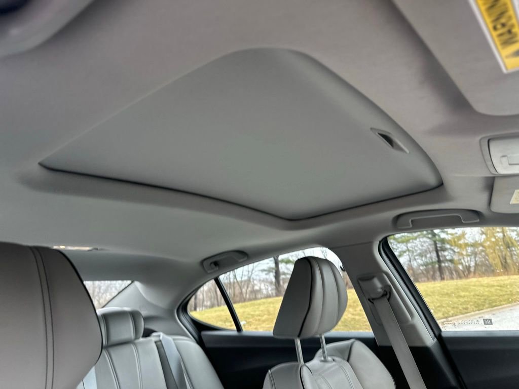 Used 2018 Acura TLX V6 w/ Advance Package image 28