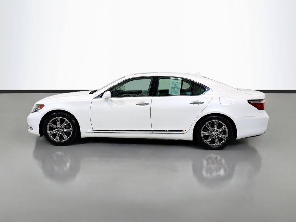 Used 2008 Lexus LS 460 RWD image 6
