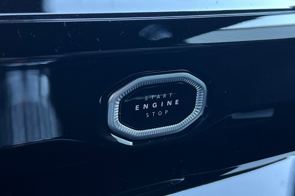New 2026 Jeep Grand Cherokee L 4WD image 23