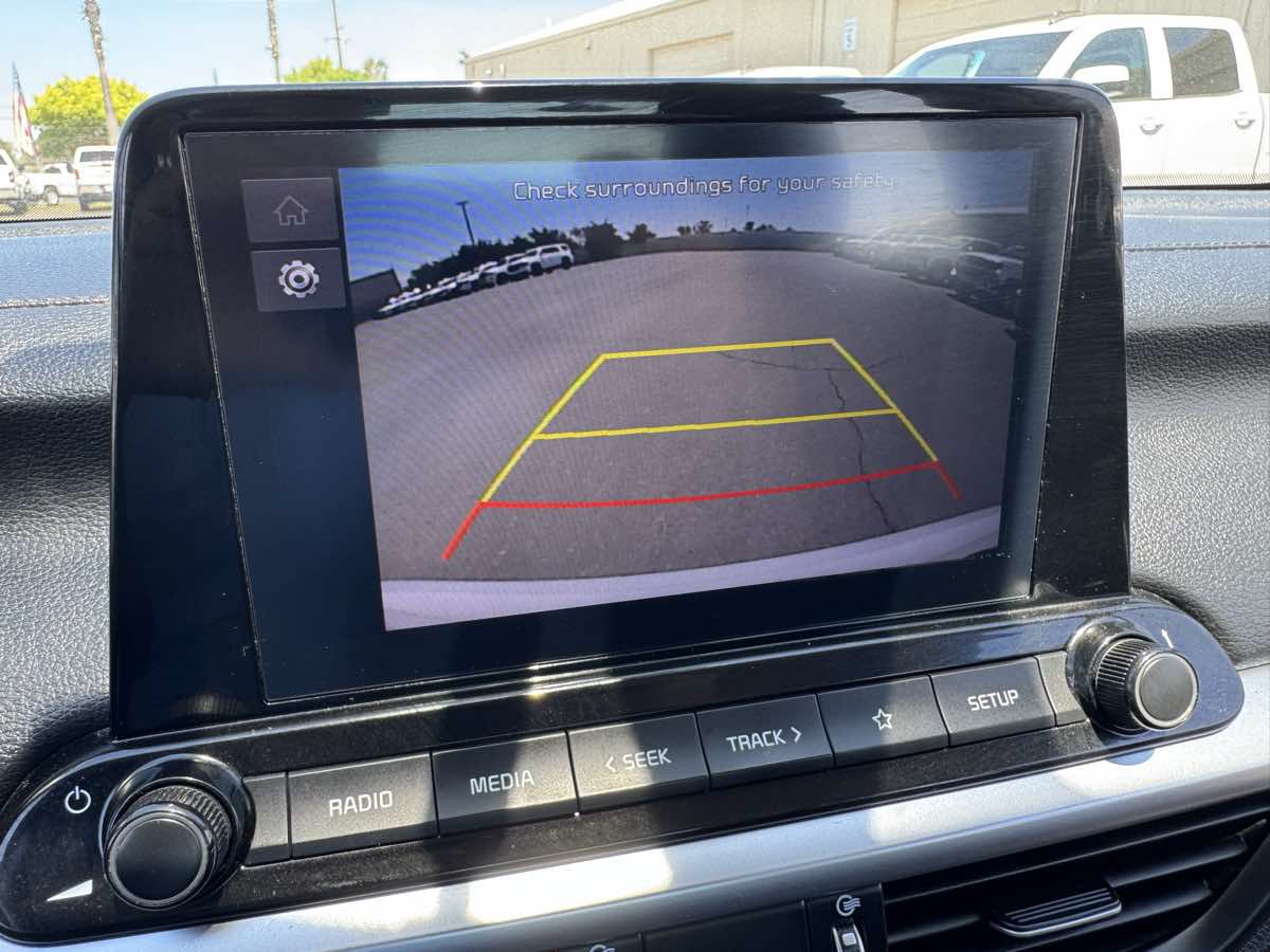 Used 2022 Kia Forte LXS FWD image 28