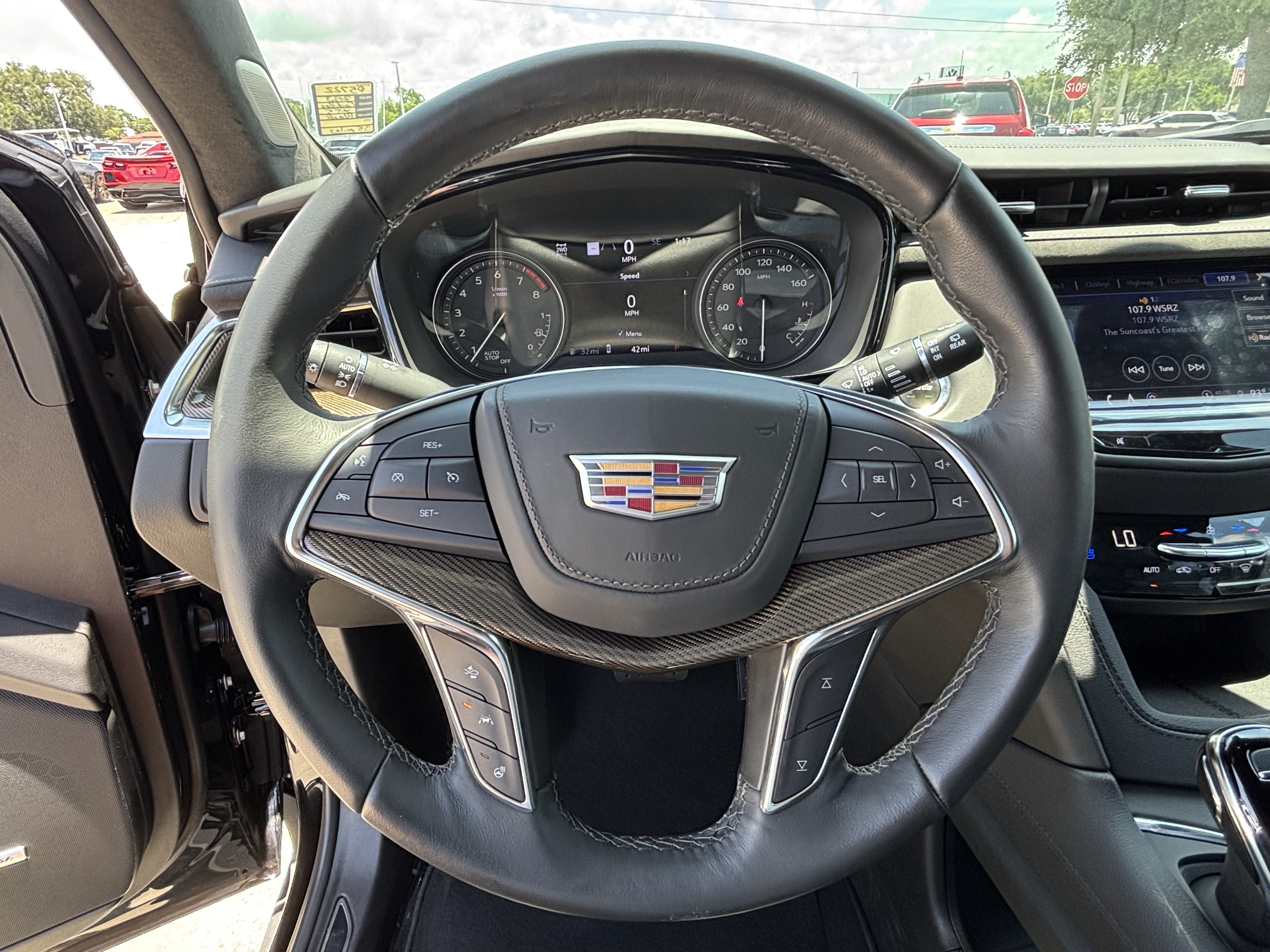 Certified 2023 Cadillac XT5 Premium Luxury w/ Platinum Package AWD/4WD image 22