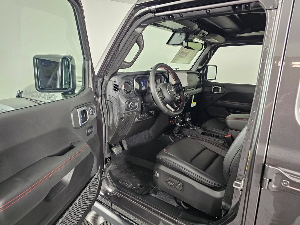 New 2026 Jeep Wrangler Unlimited Rubicon 392 w/ Quick Order Package 27X Moab AWD/4WD image 21