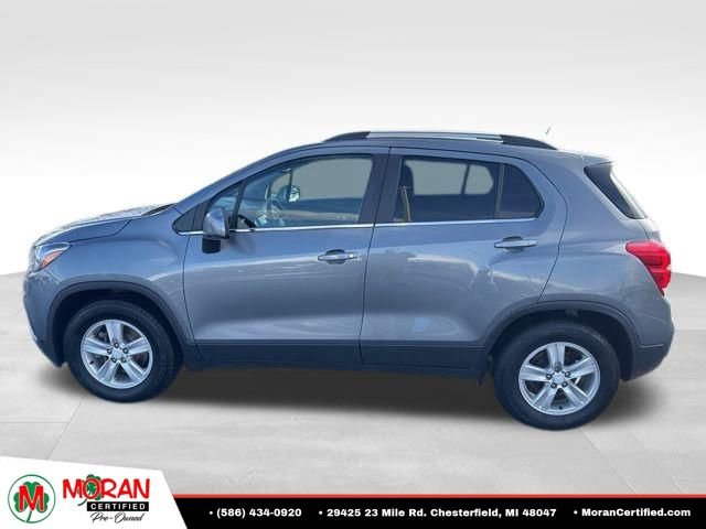 Used 2020 Chevrolet Trax LT FWD image 2