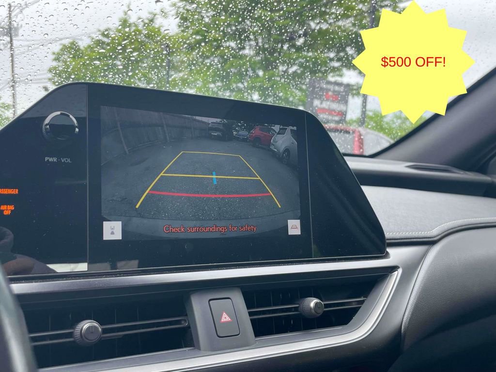 Used 2023 Lexus UX 250h FWD image 29